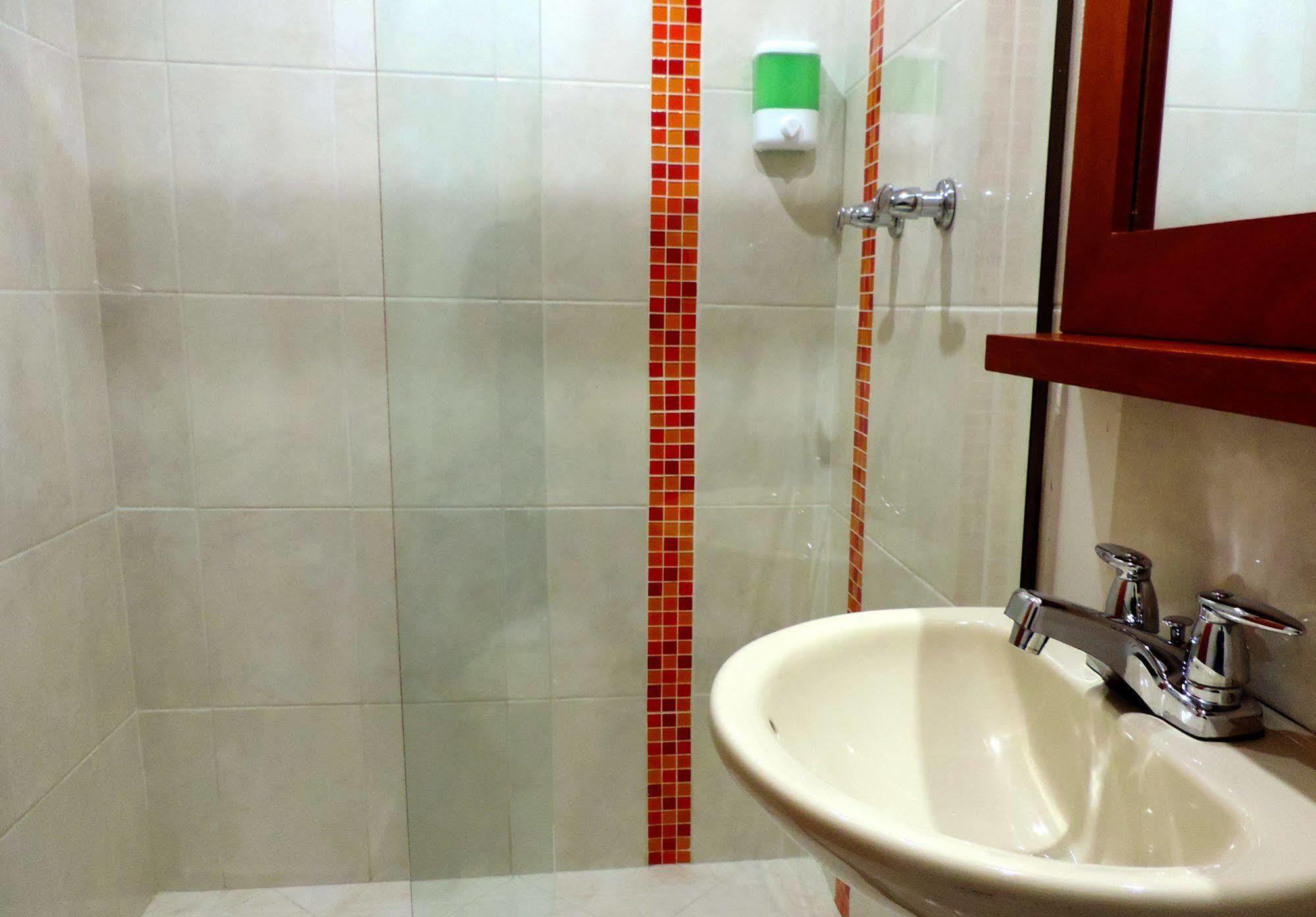 Casa Portico Hotell Medellín Exteriör bild